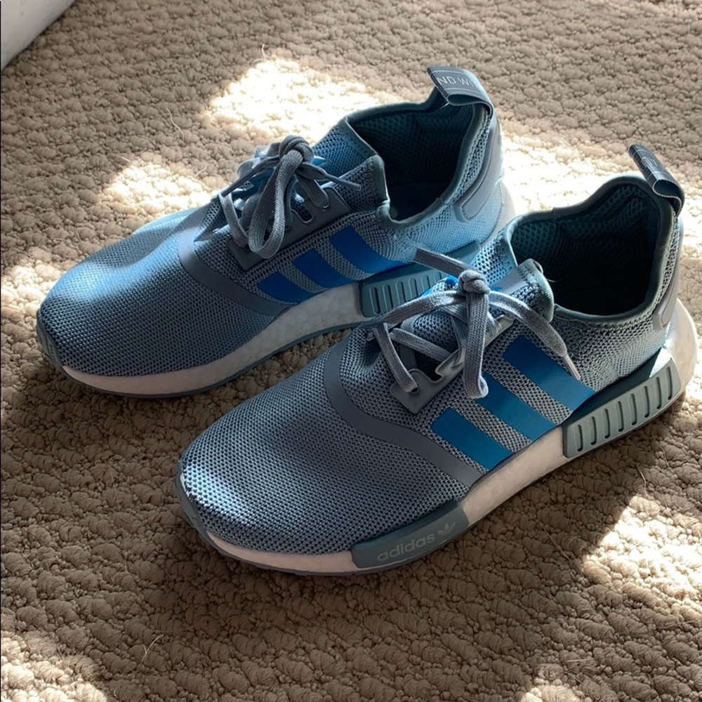 NWOB Adidas NMD R1